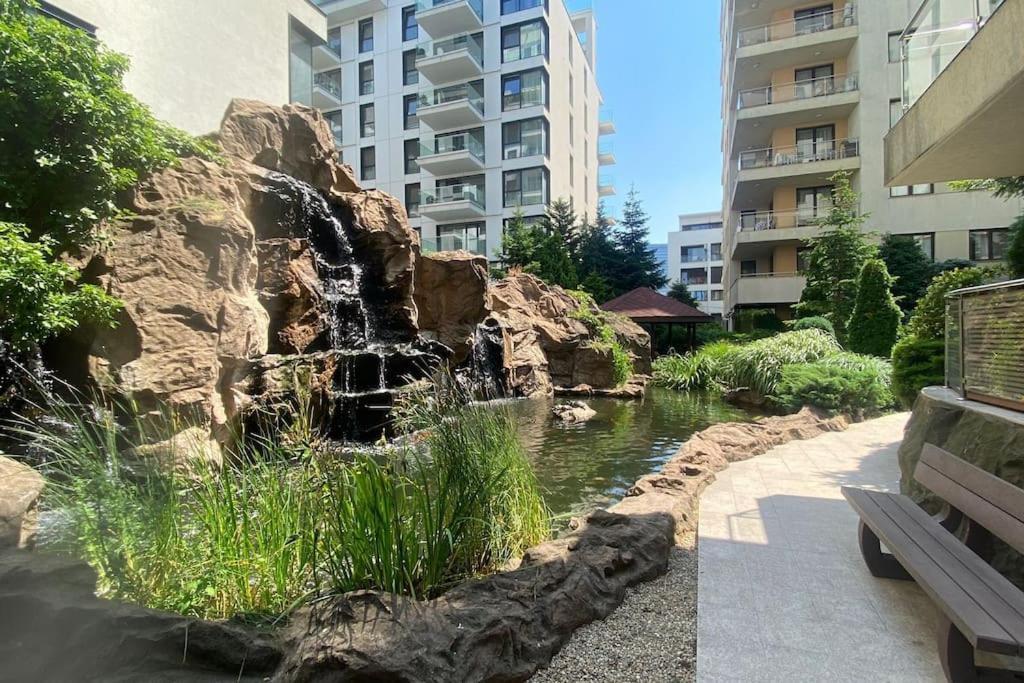North Area Lake View Studio ブカレスト エクステリア 写真